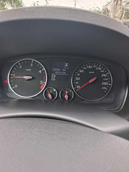 RENAULT Laguna 2013 — imagine 5