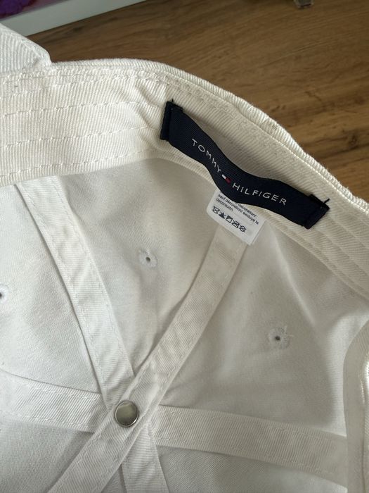 продам кепку Tommy hilfiger