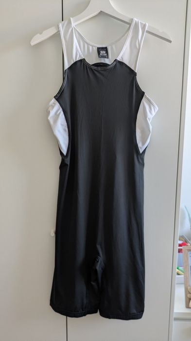 Costum sport dama Errea nou diverse modele