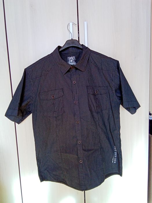 Мъжка риза L размер