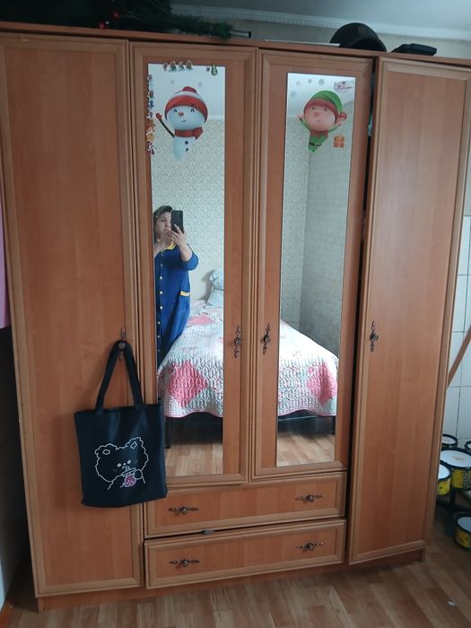 Продам шкаф недорого