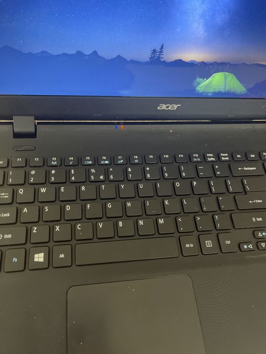 Продаю ноут acer