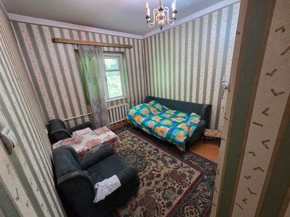 Ахмад Югнаки.ТТЗ базарчик 4(3)-комн 5/5 92 м² сдвоенный зал ипотека