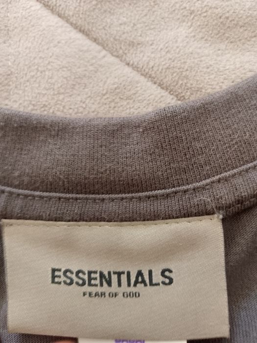 Футболка essential