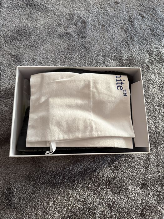 Shoes sneakers off white