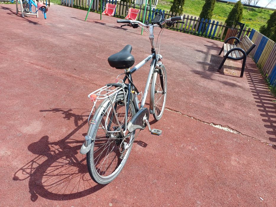 Vând 3 biciclete