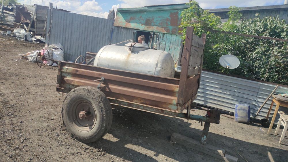 Трактор юмз в хорошем состоянии.