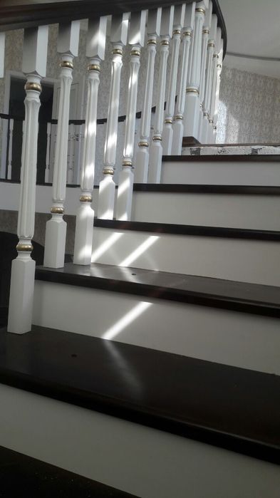 Лестница апшивка на заказ