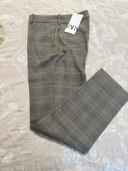 Панталои Zara Нови