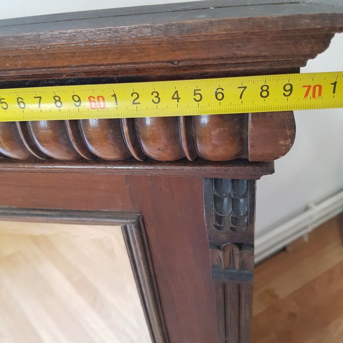 Vînd oglindă vintange ramă de lemn!