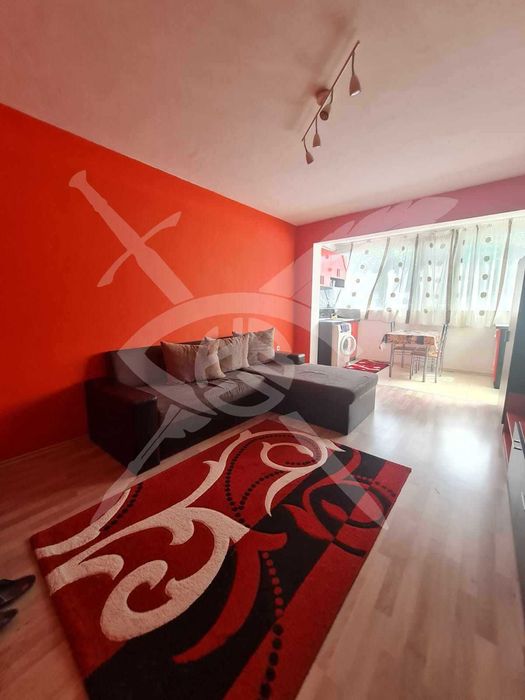 Дава се под наем Тристаен апартамент в Варна, Аспарухово - 75 кв.м за 300 € - Снимка #1