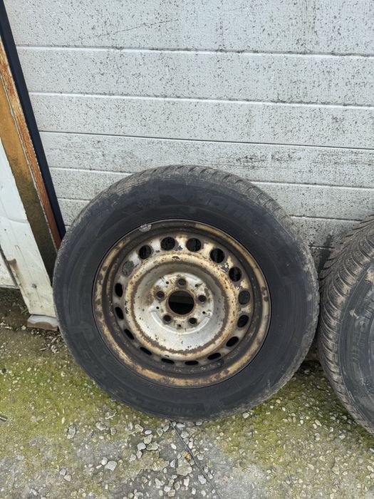 Jante cu anvelope 215/65/16 Hankook M+S iarna Mercedes Vito