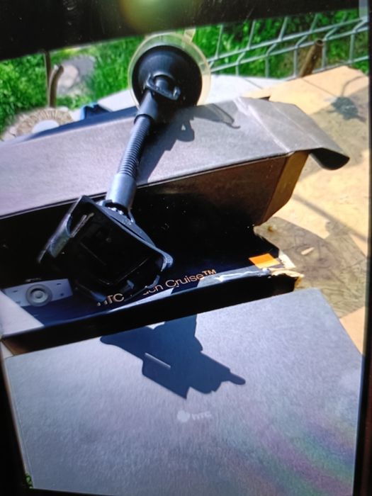 Vând HTC Touch Cruise