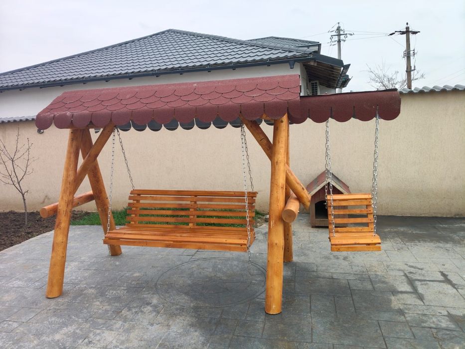 Vand mobilier de gradina