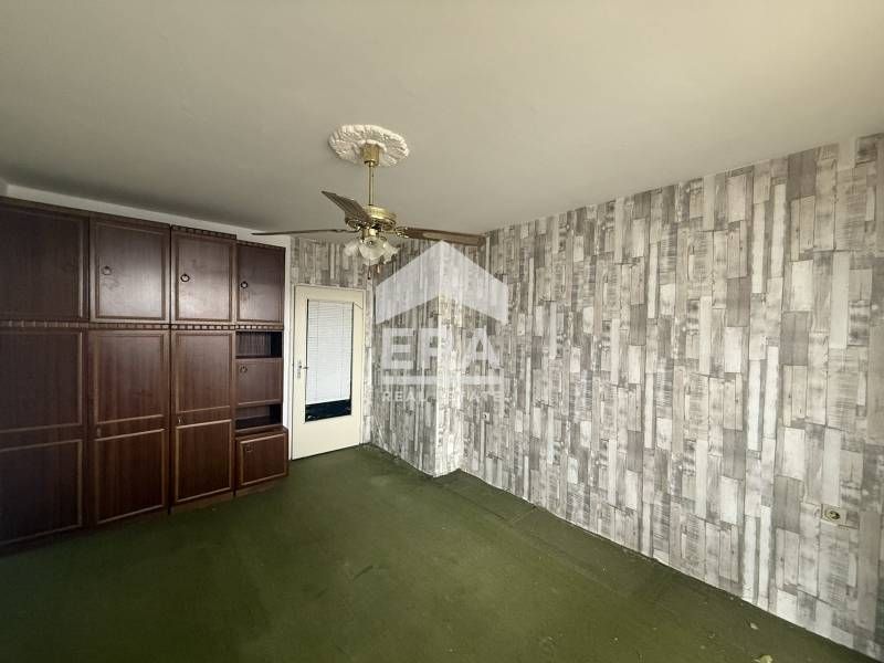 Продава се Двустаен апартамент в Русе, Здравец Изток - 63 кв.м за 733 €/кв.м - Снимка #7