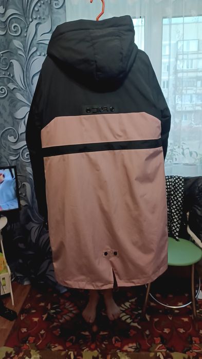 Продам зимнюю куртку