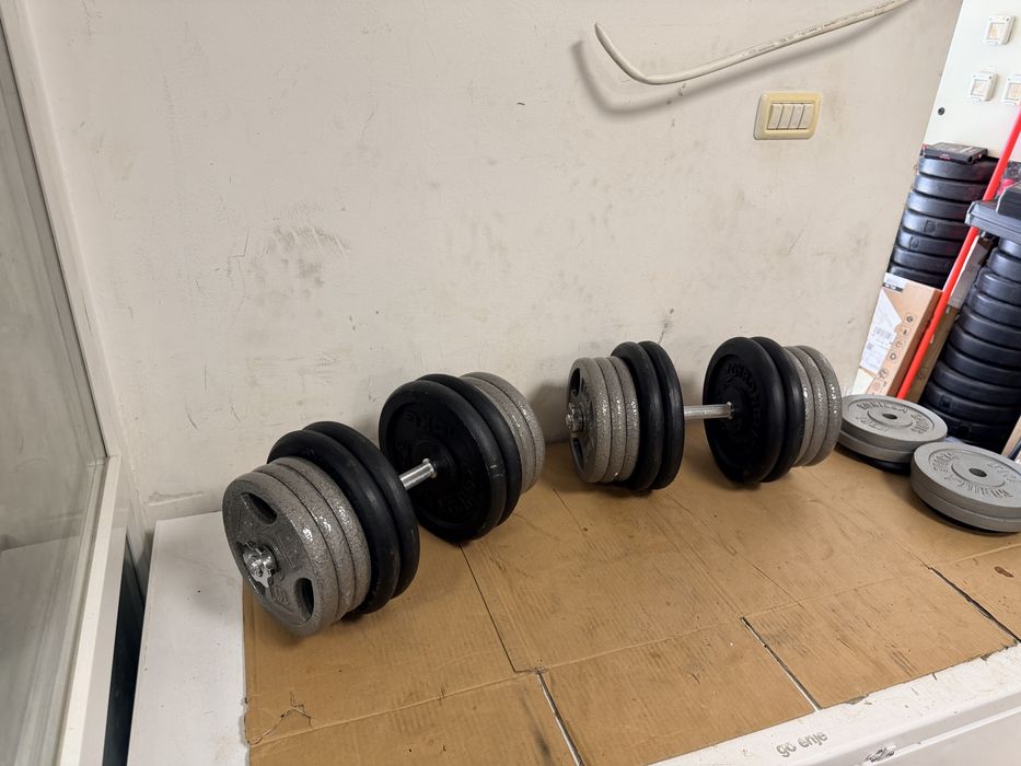 Set gantere reglabile noi 120 kg.  70 kg+70 kg=140 kg, pret 1500 lei