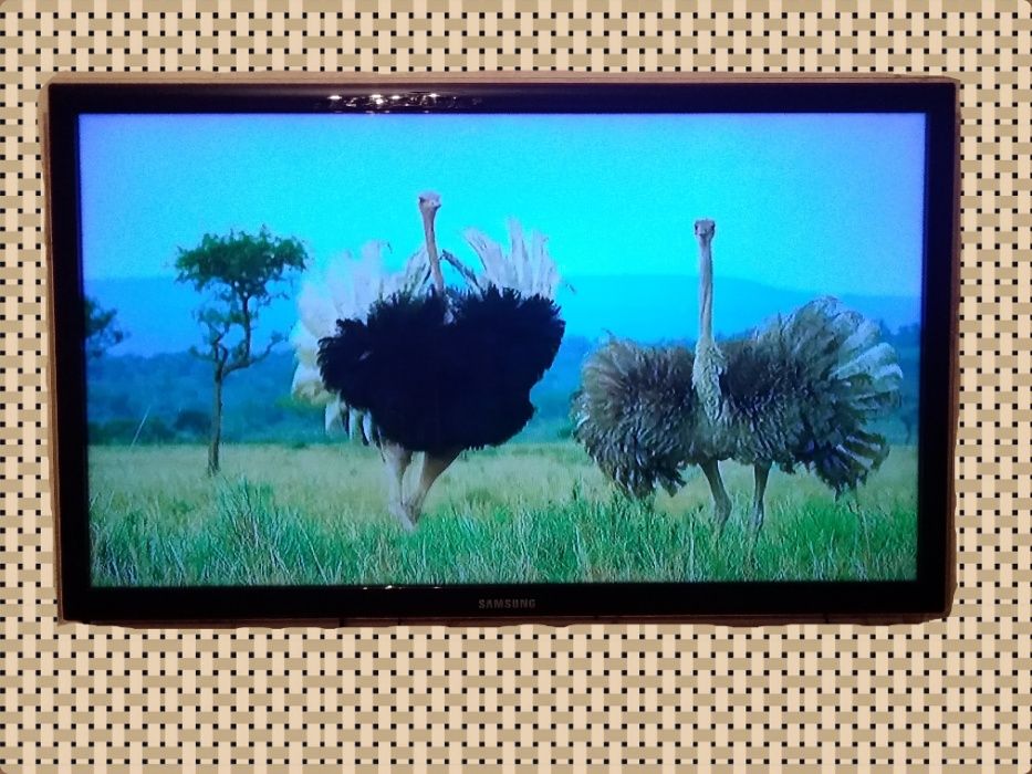 Телевизор LED Samsung