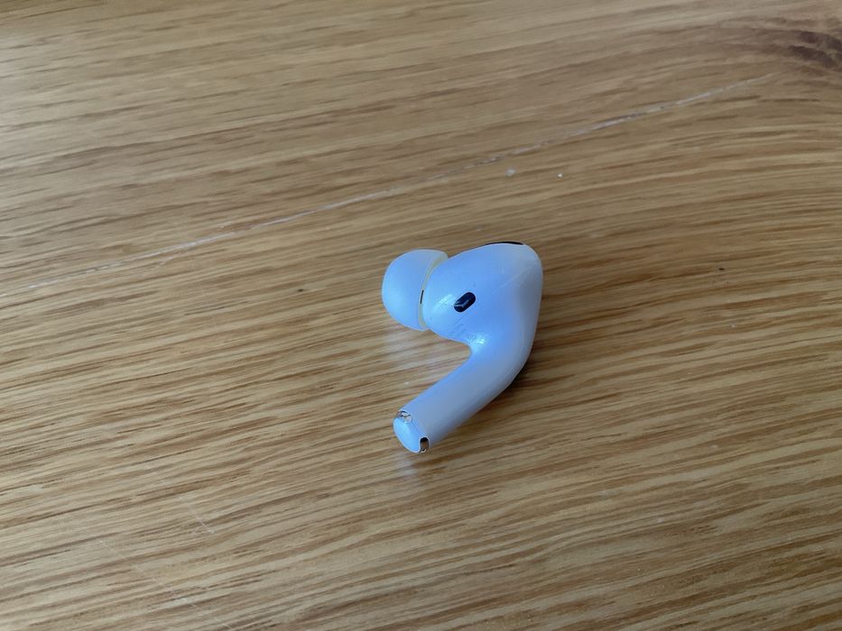 Apple Airpods Pro дясна слушалка