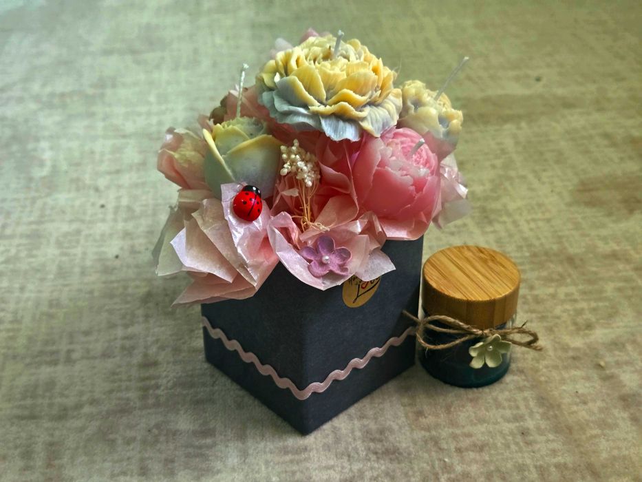 Красиви ароматни свещи