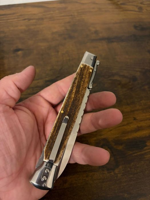Briceag swinguard automat