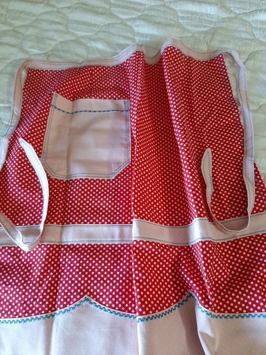 Престилки домакински НОВИ; Жилетки - Нови