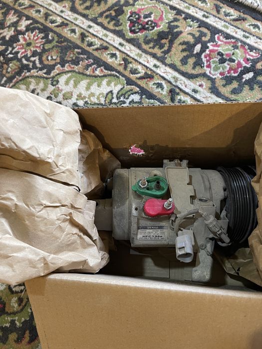 Компрессор кондиционера на LEXUS GX470