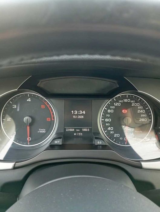 Audi A4 Avant 2.0 TDI | 2011 | Manual | Navi | Senzori | Întreținut