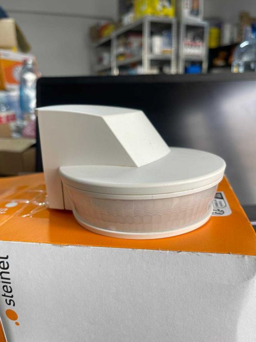 Senzor de mișcare Steinel sensIQ alb, 300°, acțiune 20 m, 2000 W