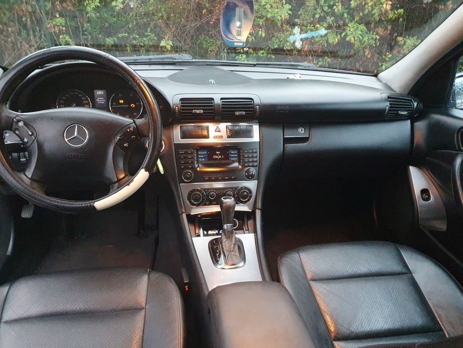 Vând. Ercedes c220 din 2005