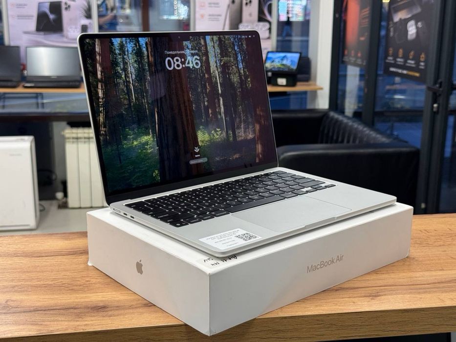 MacBook Air M4 2025