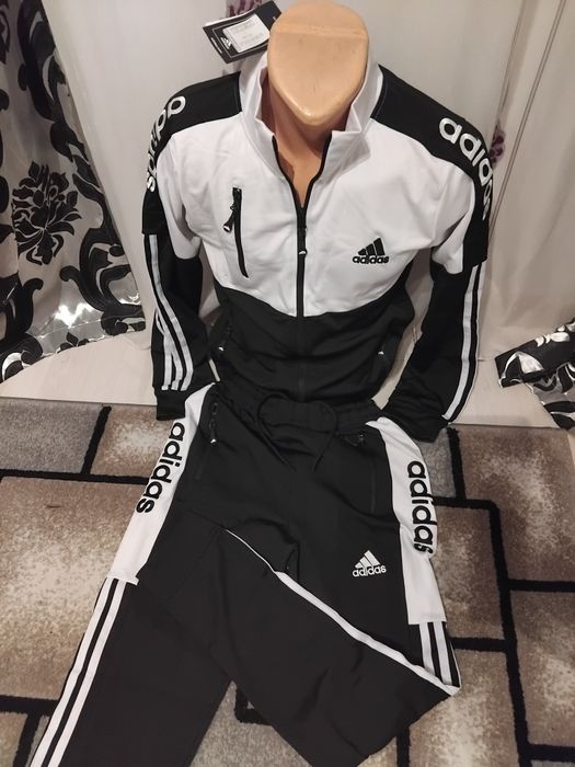 Treninguri barbati Adidas  si Nike de primăvară/vara.