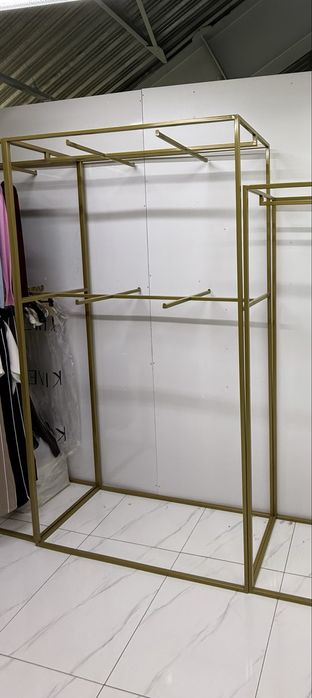 Продам двухярусные стойки