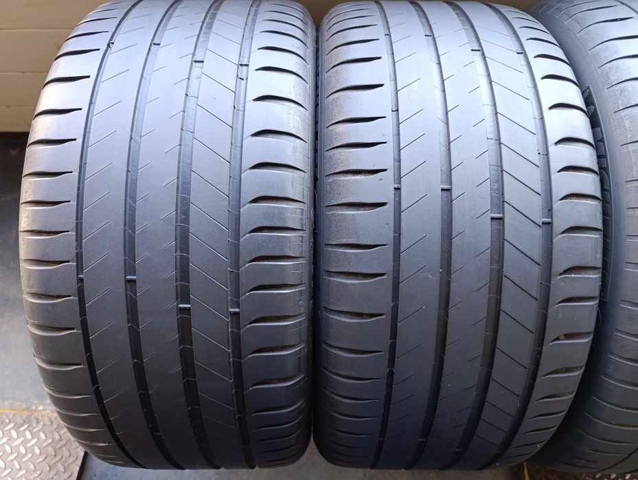 Anvelope de vara 265 45 20 și 295 40 20 Porsche Michelin Latitude 2022