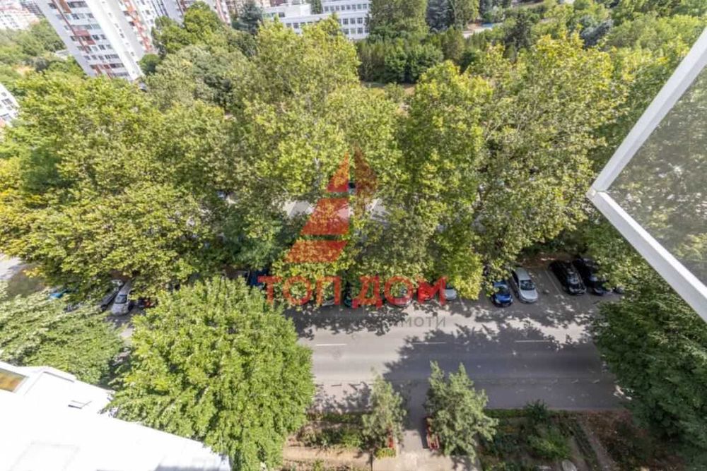 Продава се Тристаен апартамент в Варна, Възраждане 2 - 92 кв.м за 1685 €/кв.м - Снимка #16