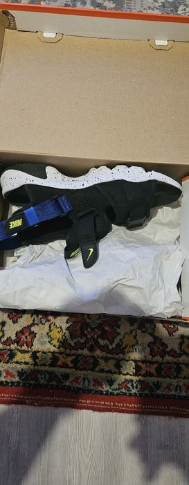 Nike сандали каньон  НОВИ