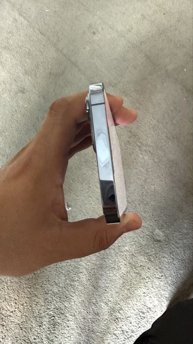 Iphone 13 pro max 256 g 80 yomks ichi ochilmagan holati zo’r