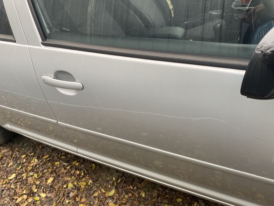 Vand golf 4 1.6 benzina