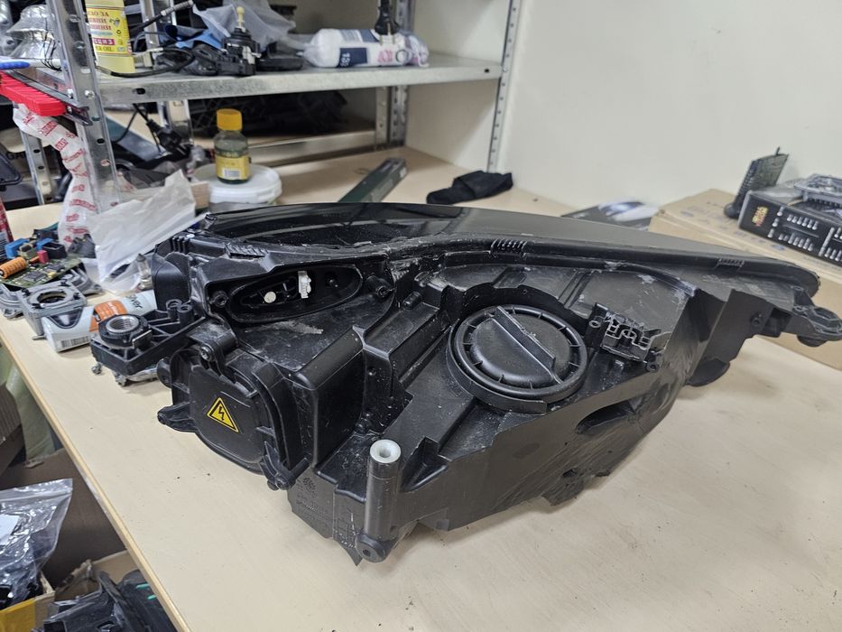 Ляв фар Audi Q5 lqv far ауди кю5