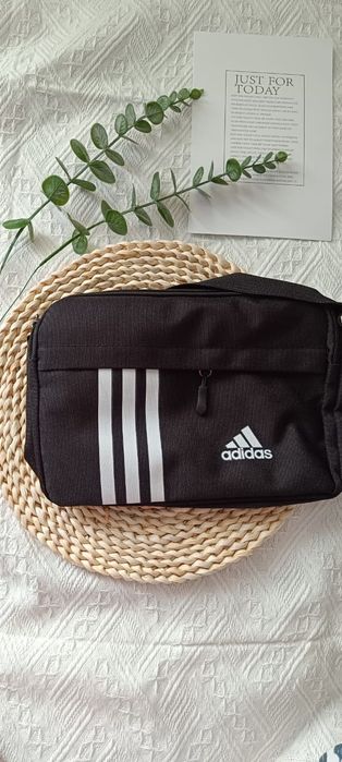 Барсетки разных брендов