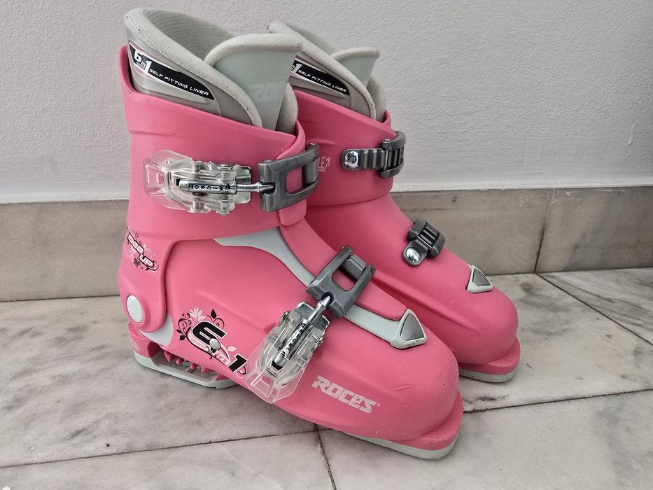 Clapari copii ROCES mărime reglabila 19-22 mp (30-35 eur)