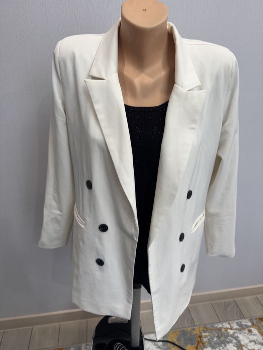 Пиджак костюмммм