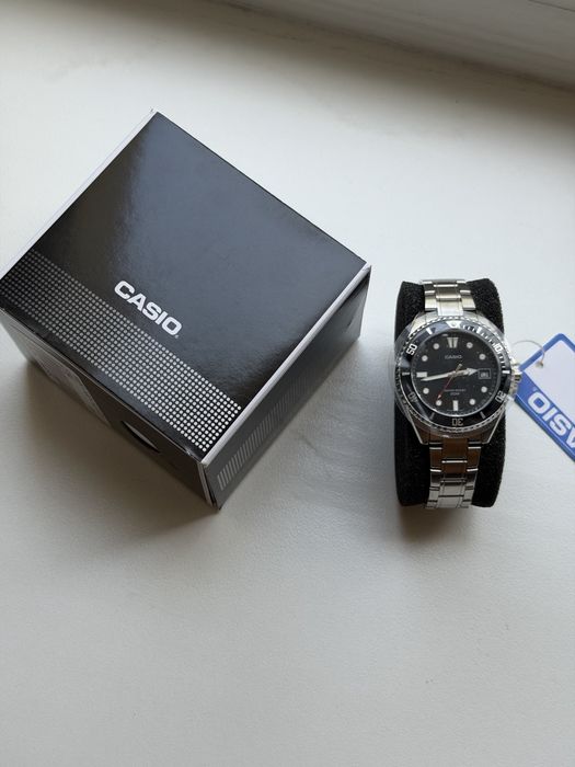 Casio MDV-10D-1A1VDF