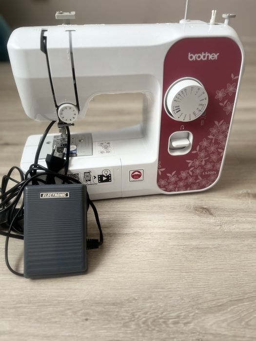 Швейная машина