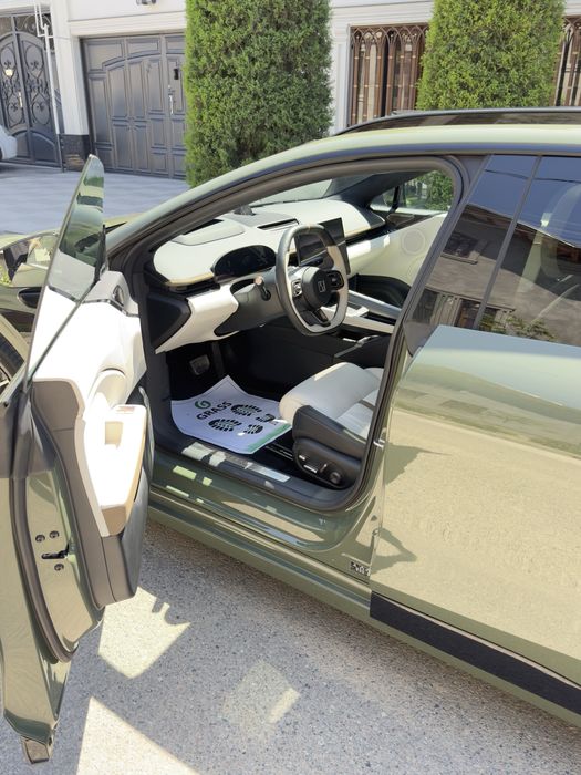 Продается  Zeekr 007 gt. 100kw