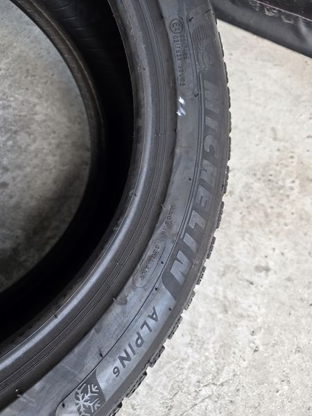 225/50/17 MICHELIN 4бр