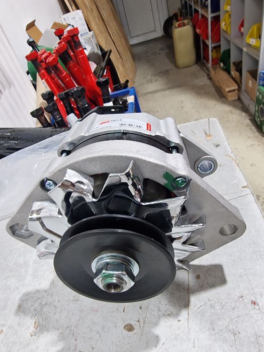 Alternator tractor fiat pe 12 v toată gama 211.215 .250 preț 650 lei b