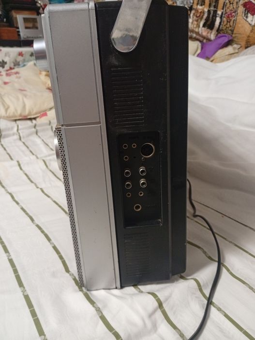 Radio-caset Silver 858