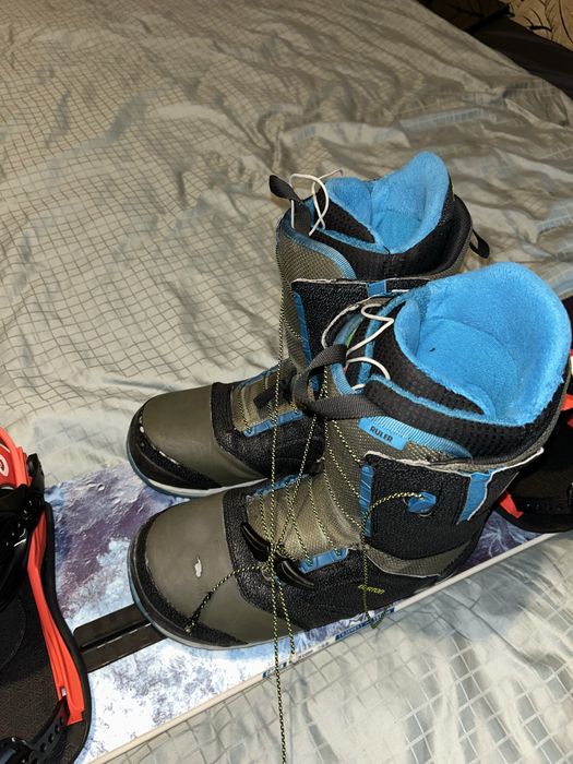 Snowboard shoes Burton 44 / сноуборд обувки Burton