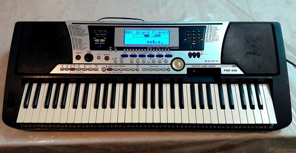 Yamaha psr 550 синтезатор